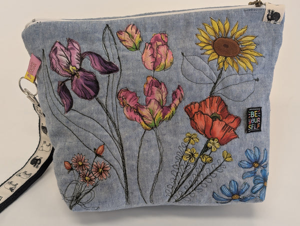 Raw Edge Free Motion Embroidery Pouch with Toni